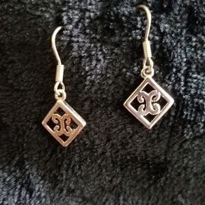 Silver dangle Earrings